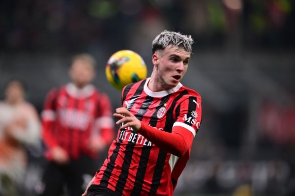 Romano: Thuê trước và sau đó mua, Bournemouth sẽ tiếp tục đàm phán với Milan để giới thiệu A-Jimones