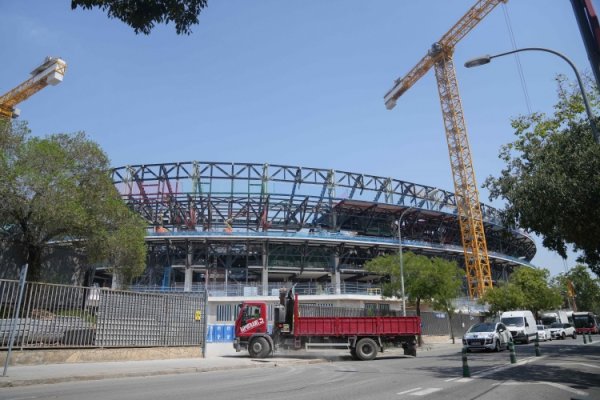 Mỗi đội: Ba trận sân khách liên tiếp của Barcelona vào đầu mùa giải mới không phải là một trường hợp bị cô lập, cách tiếp cận của Real Madrid là như vậy khi họ đang cải tạo ở nhà