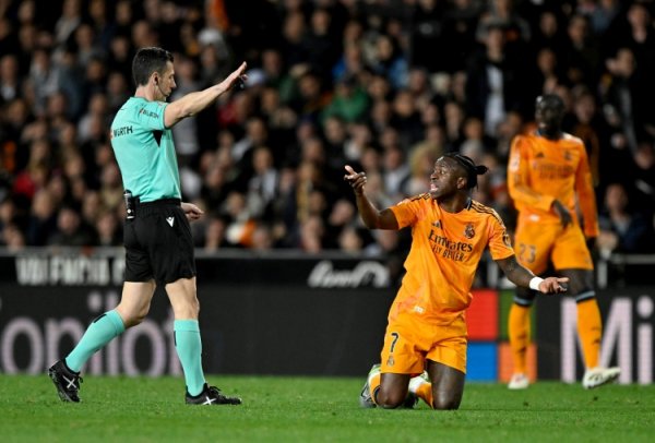 Cựu trọng tài: Các trọng tài La Liga quá thoải mái. Họ chỉ làm việc vì lợi ích, không phải cho sự nghiệp của trọng tài.